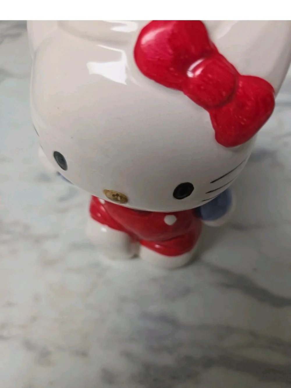 Vtg. Hello Kitty Ceramic 3-Piece Bath Set in White and Red w Pink Blue Accents